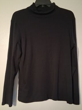 Black Classic Mock Neck Long-Sleeve Shirt